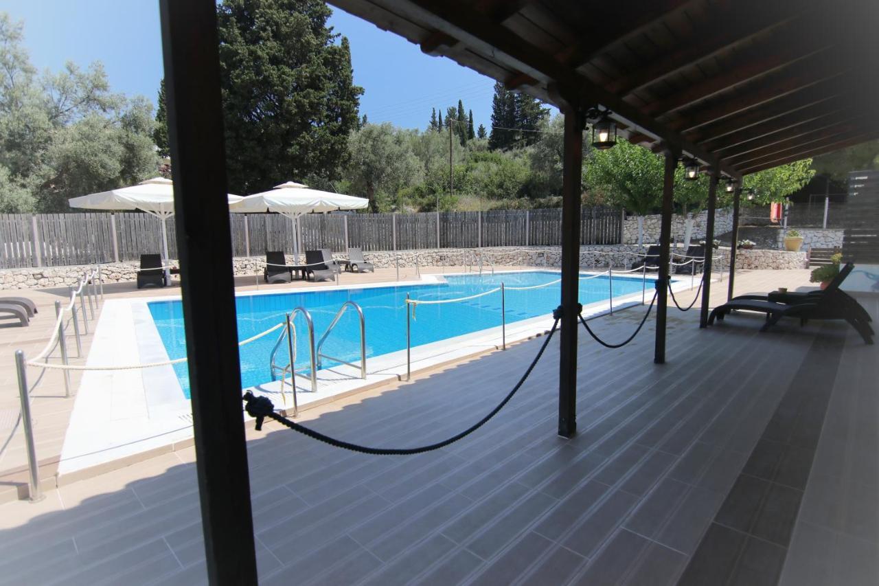 Welcome In Mikros Gialos Buitenkant foto
