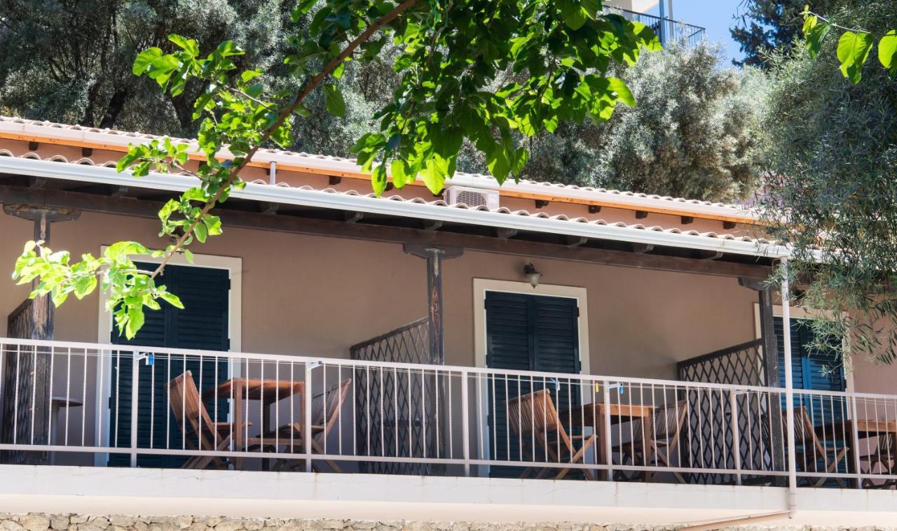 Welcome In Mikros Gialos Buitenkant foto